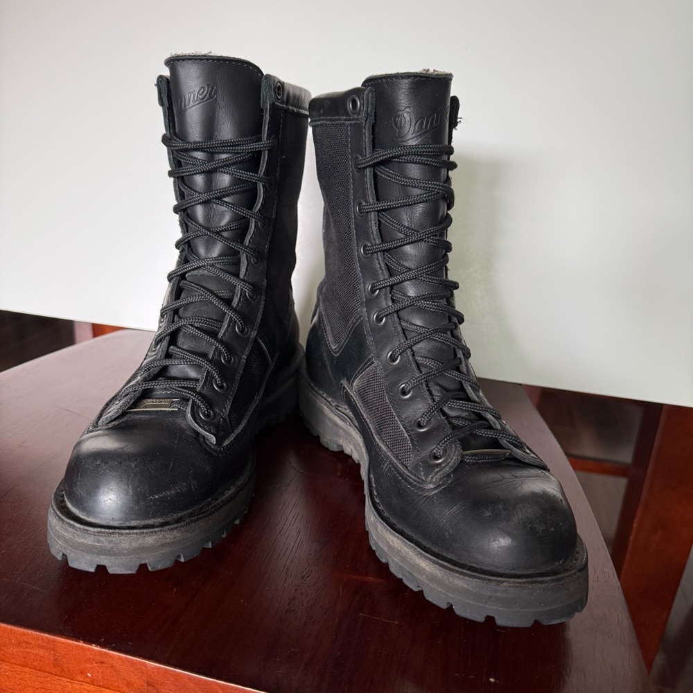 Danner Acadia 8” Black Leather and Nylon Insulated Boot Size 10 M Made In USA